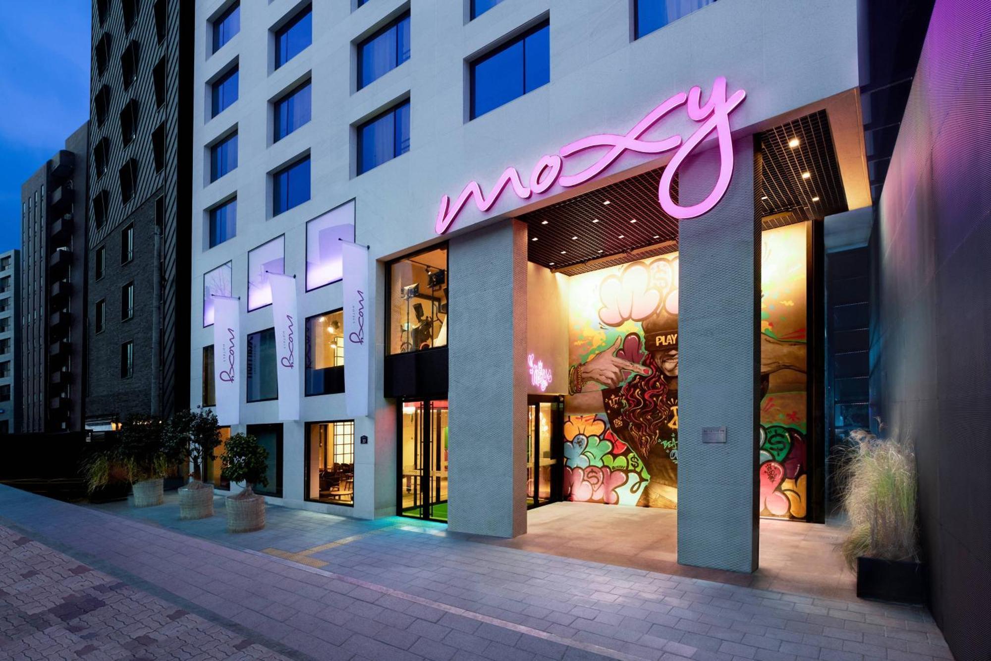 Moxy Seoul Insadong By Marriott Hotel Exterior photo